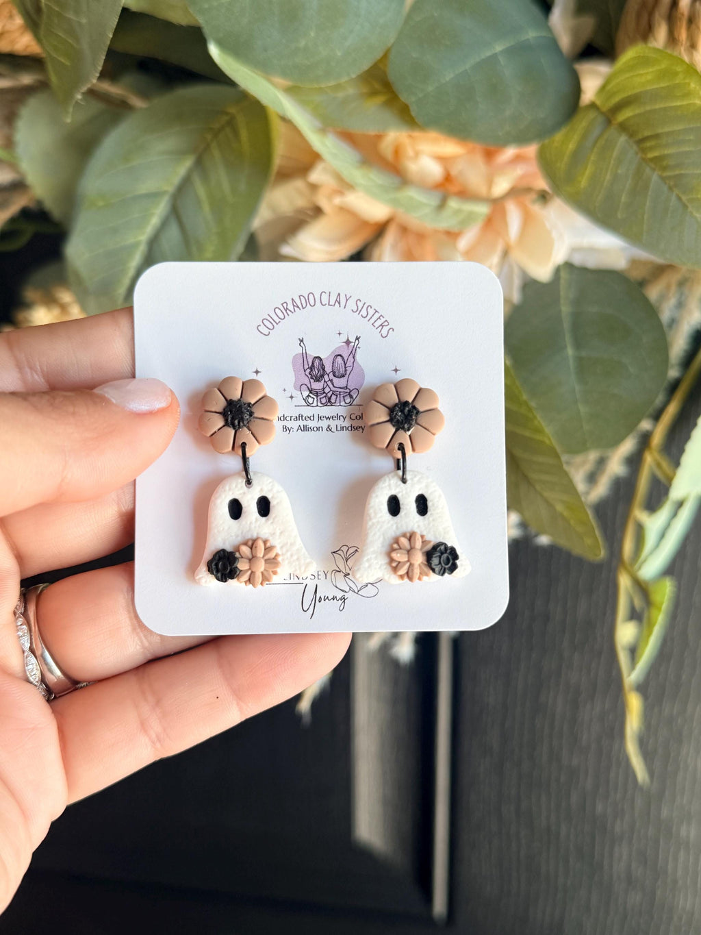 Ghost Earrings, Halloween Polymer Clay Earrings, Spooky Cute Earrings, Floral Ghost Jewelry, Neutral Halloween Earrings, Fall Earrings