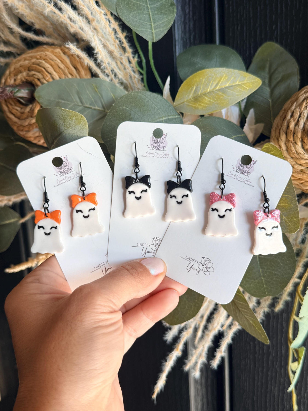 Cute Ghost Earrings with Bows, Halloween Polymer Clay Earrings, Spooky Cute Earrings, Girly Halloween Jewelry, Handmade Ghost Earrings