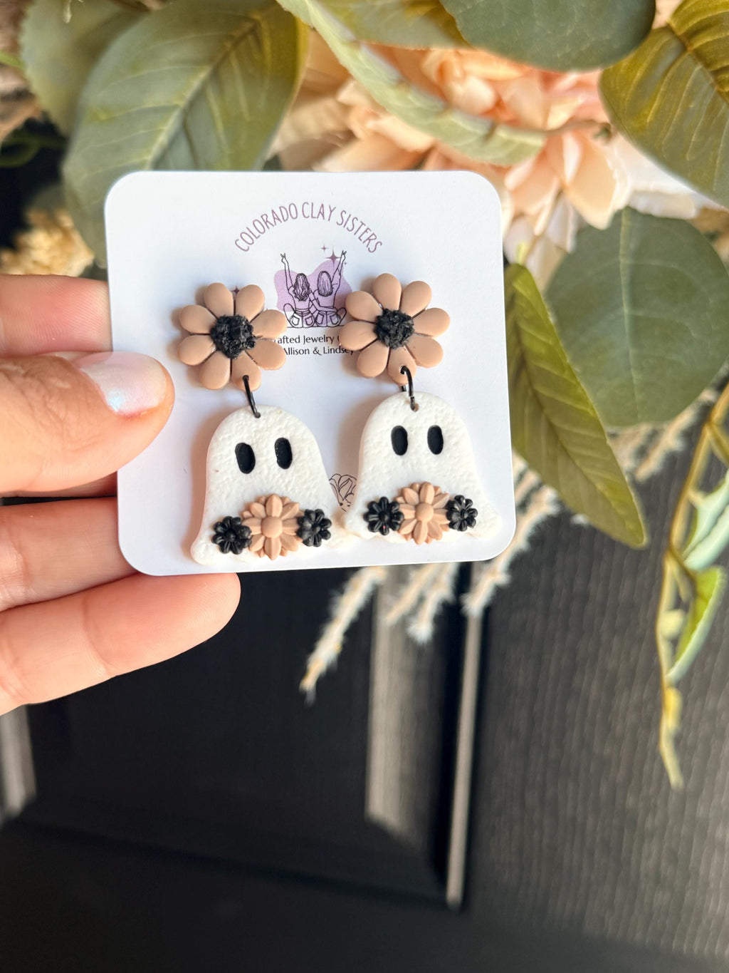 Ghost Earrings, Halloween Polymer Clay Earrings, Spooky Cute Earrings, Floral Ghost Jewelry, Neutral Halloween Earrings, Fall Earrings